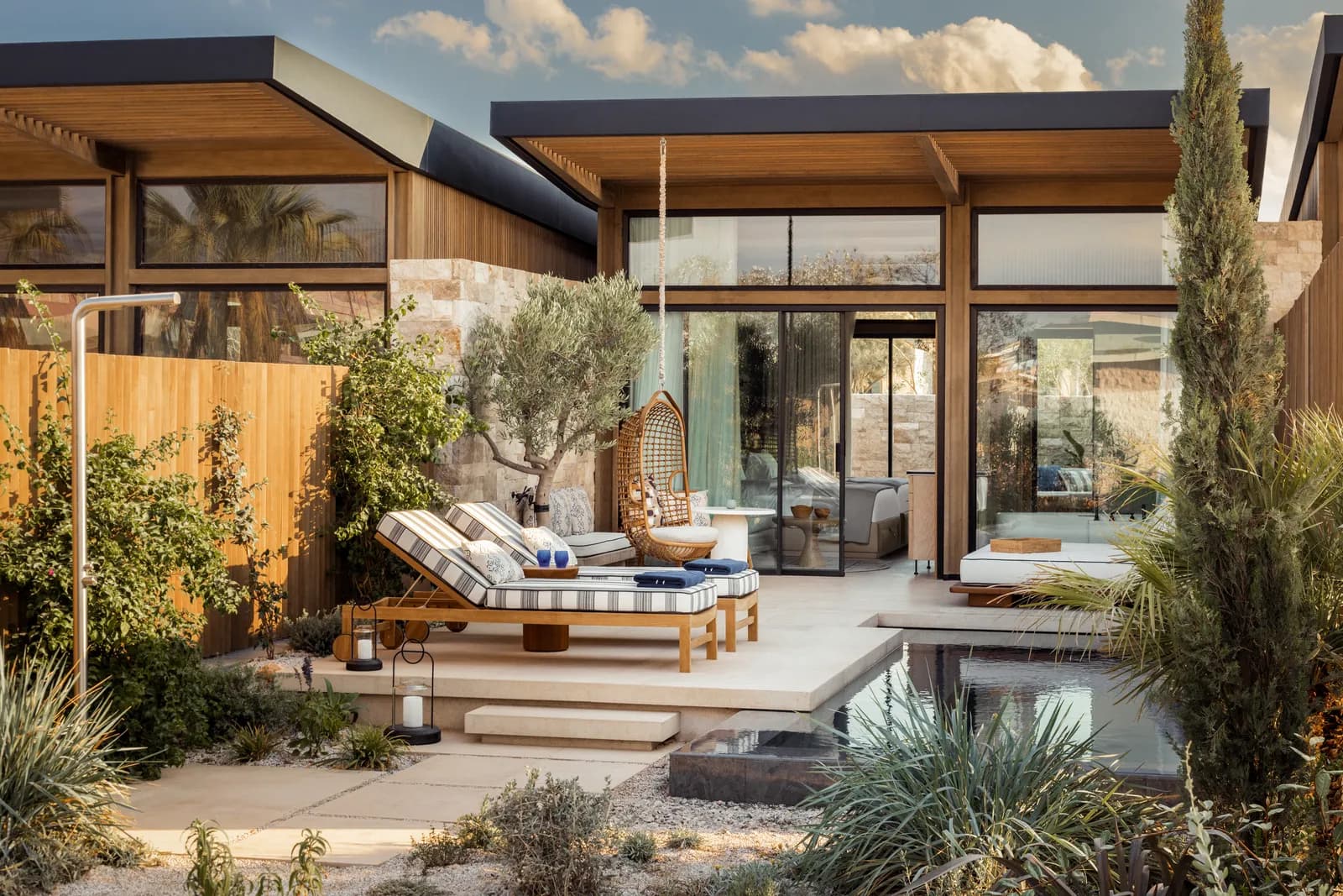 One&Only Aesthesis – Terrasse eines Bungalows