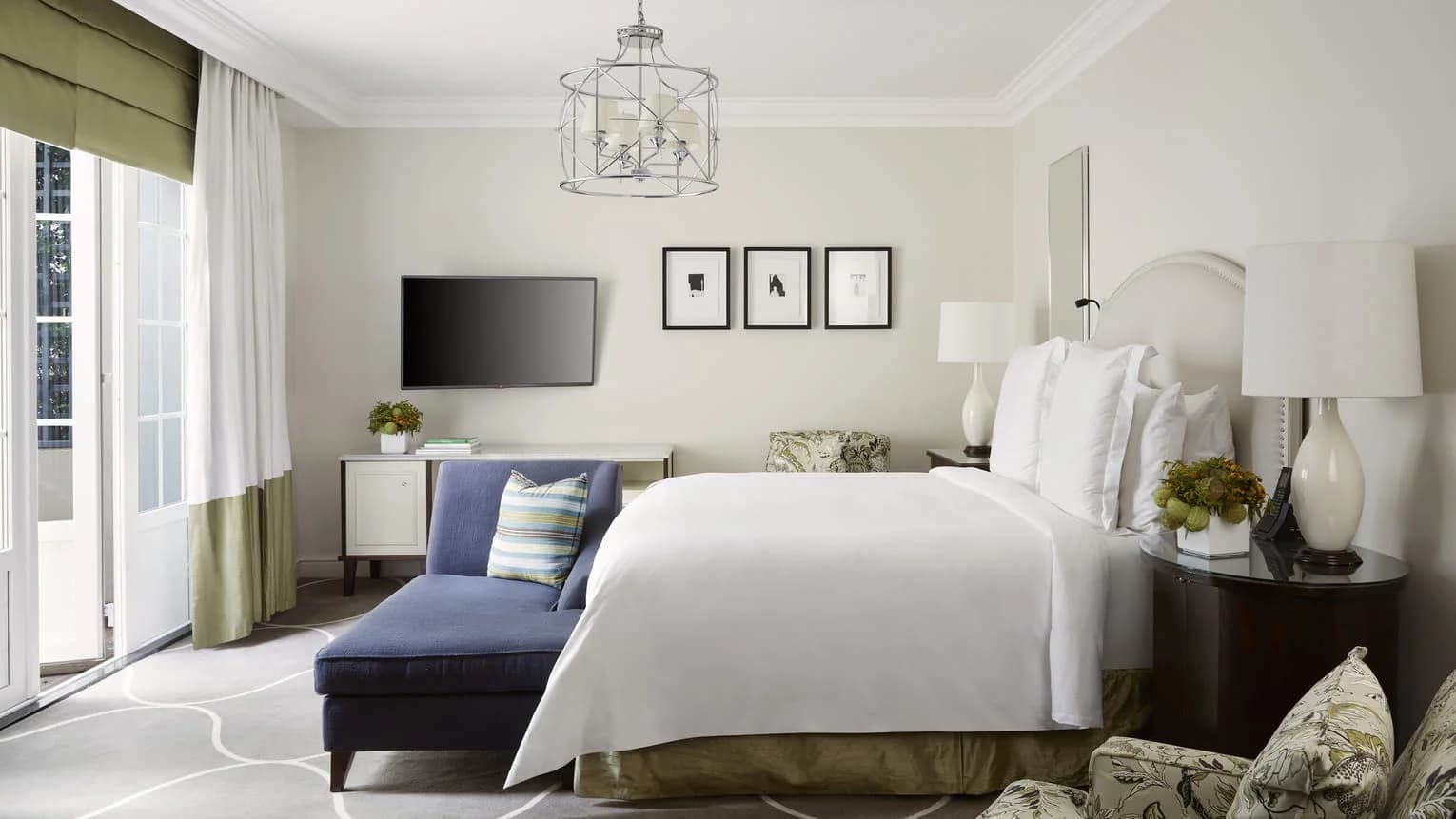 Four Seasons The Westcliff – Zimmer mit Sitzbereich