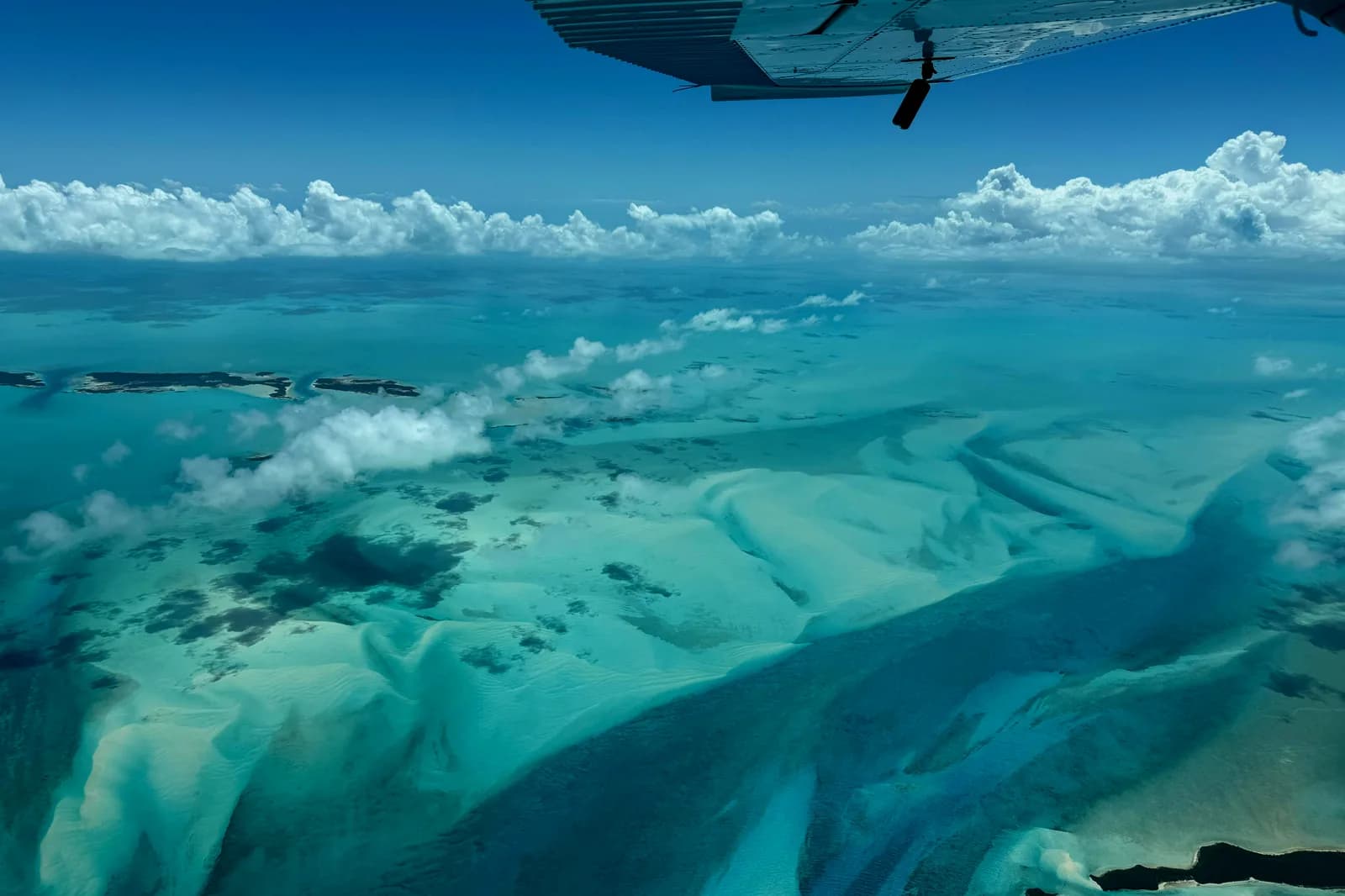 Türkises Meer Luftaufnahme – Bahamas