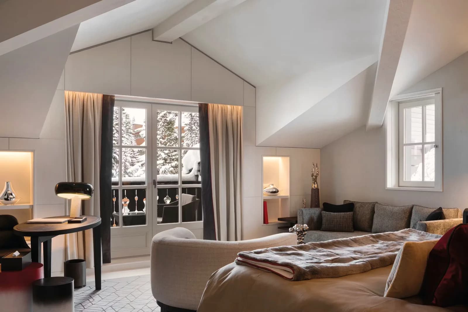 Cheval Blanc Courchevel – Suite mit Bergblick